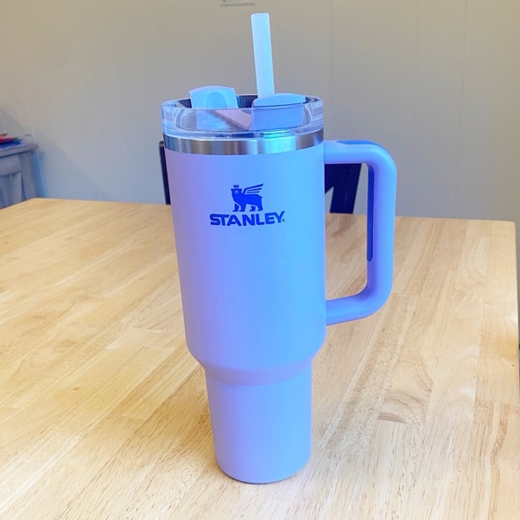 Stanley Quencher H2.0 FlowState Tumbler 40oz Lavender - Picture 2 of 9